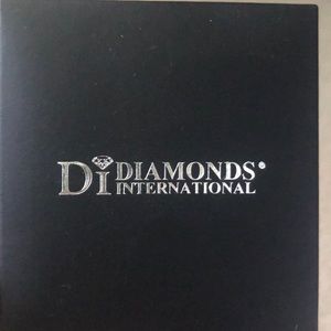 Diamonds international necklace